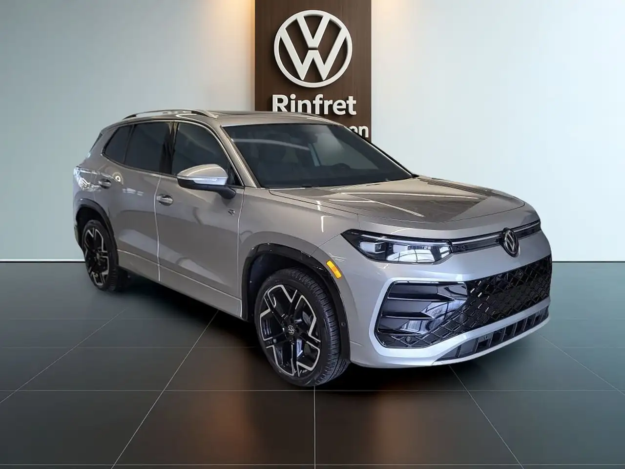 Volkswagen Tiguan снимка Volkswagen Tiguan