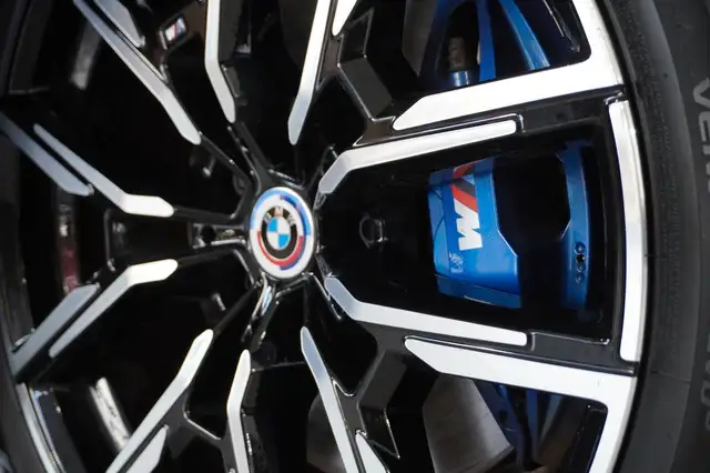 BMW I4 view 5