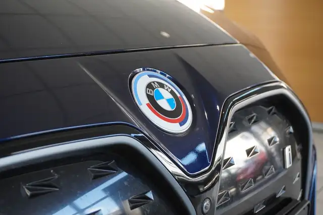 BMW I4 view 6