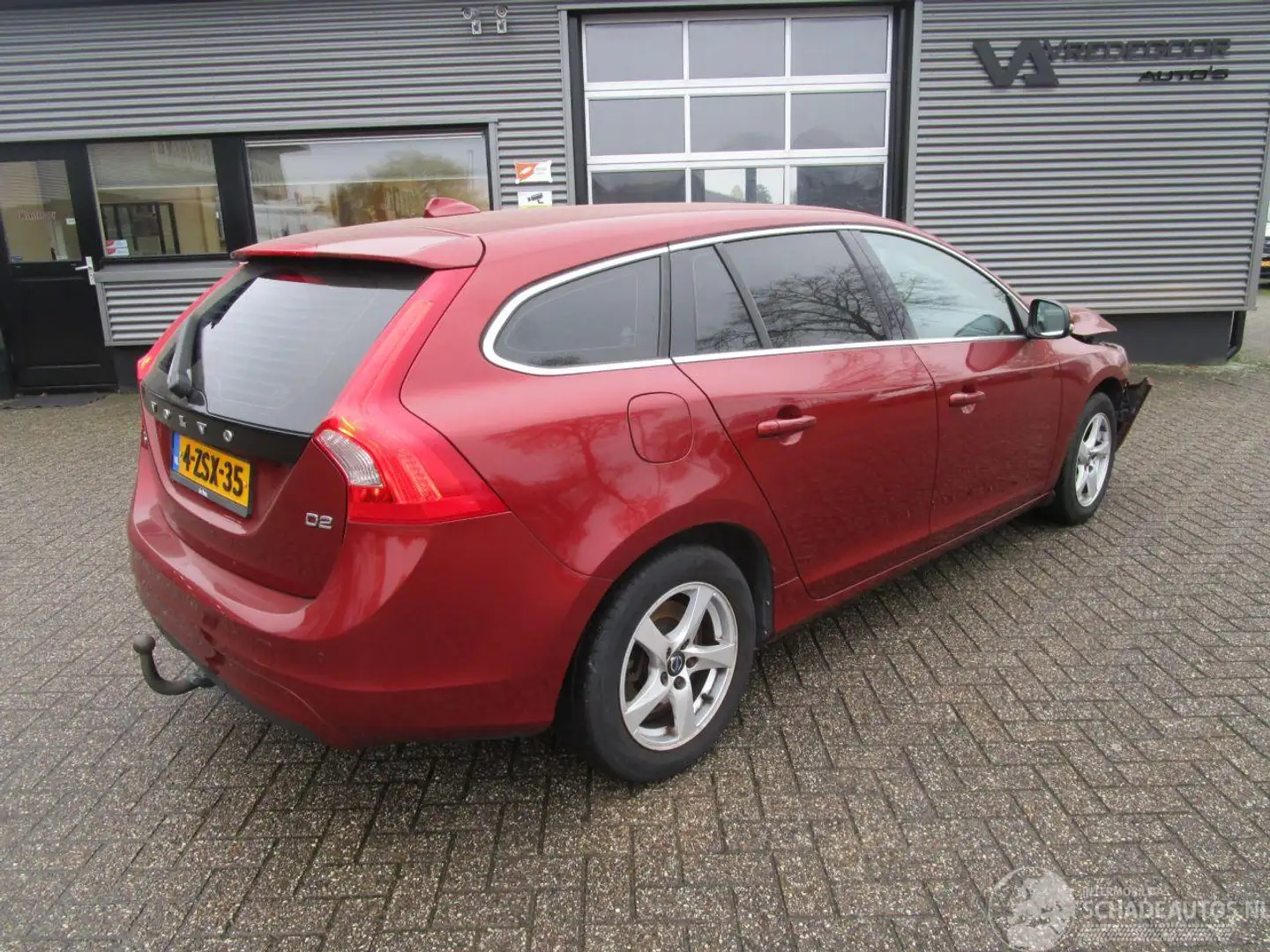 Volvo V60 V-60 1.6 D2 Rojo - 1