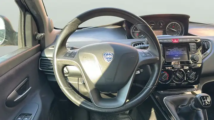 Lancia Ypsilon 2017, foto 9