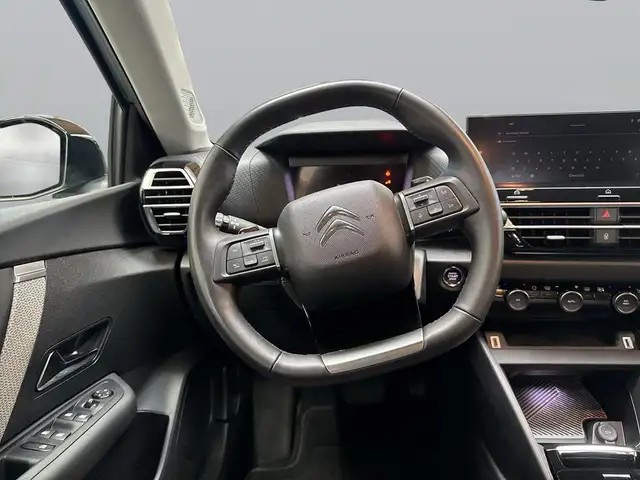 Citroen C4 view 15