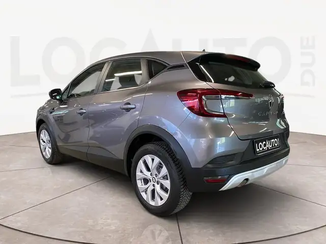Renault Captur view 5