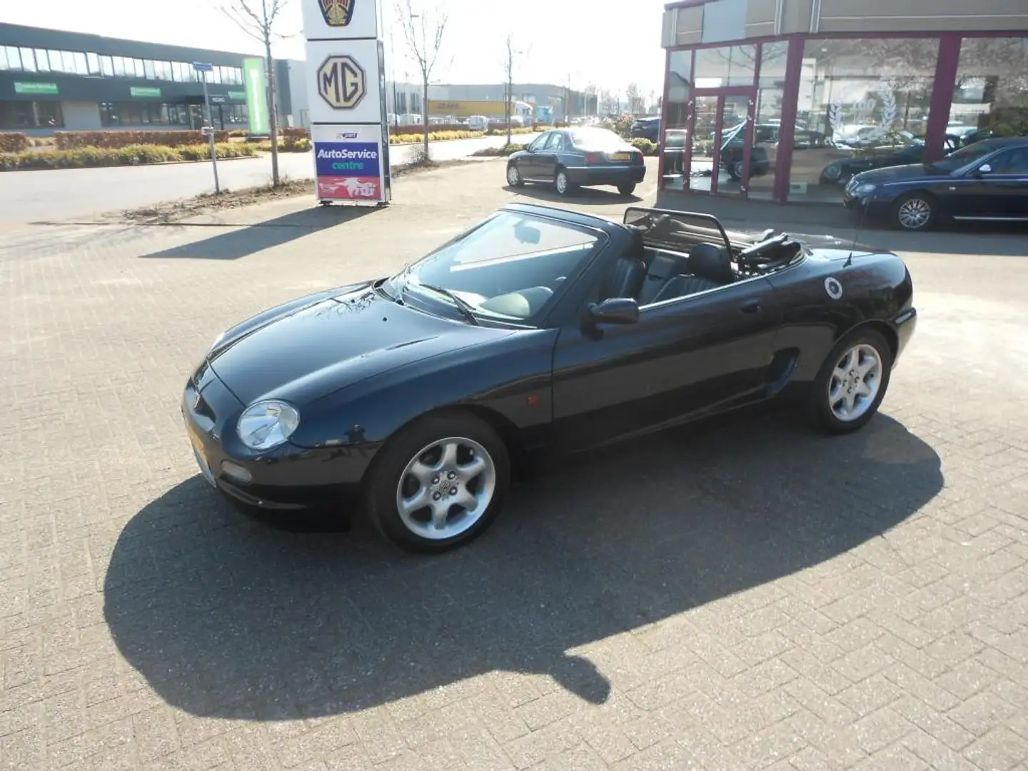 MG MGF 1.8i Negru - 1