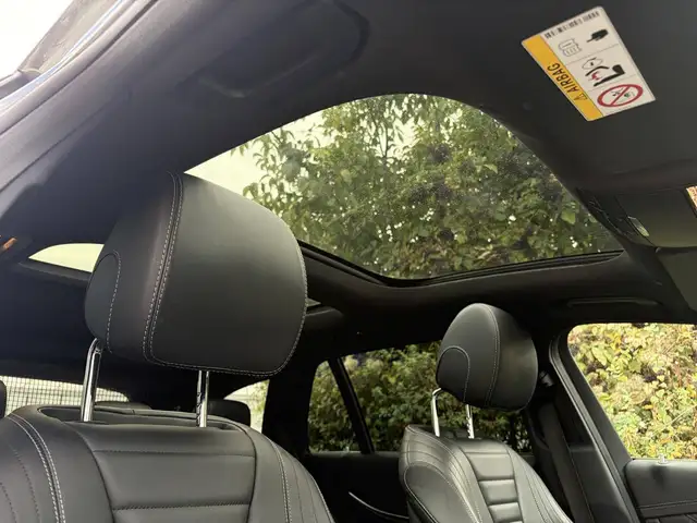 Mercedes-Benz E-Class view 10