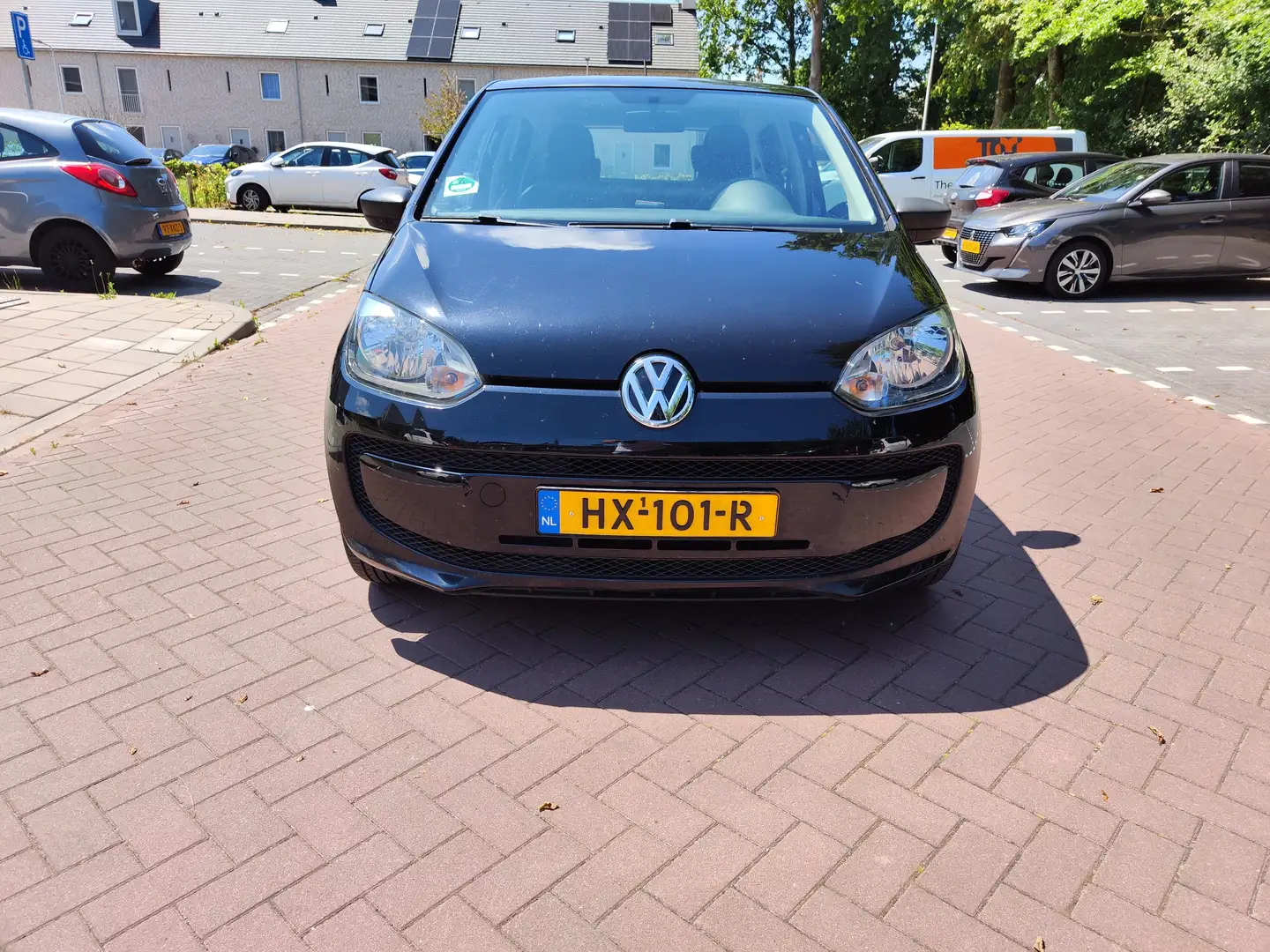 Volkswagen up! up! 1.0 take BlueM. Zwart - 2