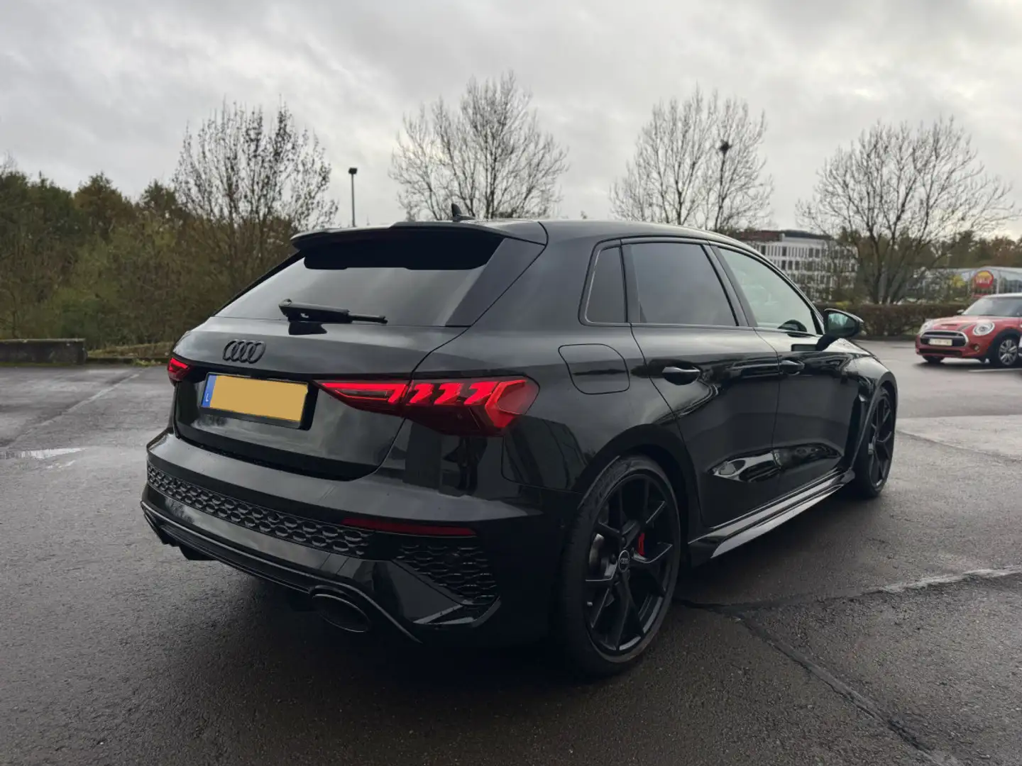 Audi RS3 Sportback Noir - 2