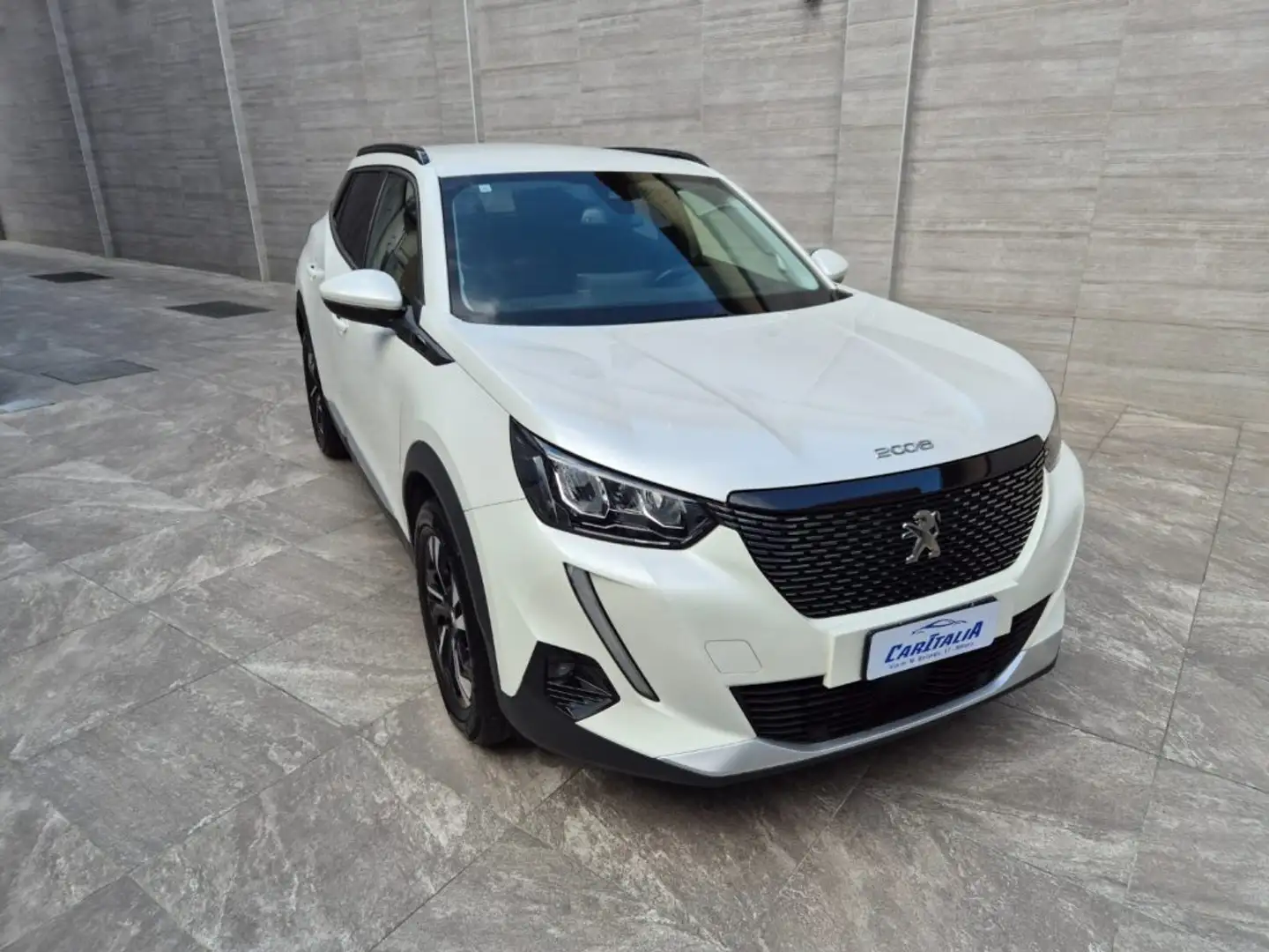 Peugeot 2008 BlueHDi 110 S&S Allure AUTOCARRO!!! Weiß - 1