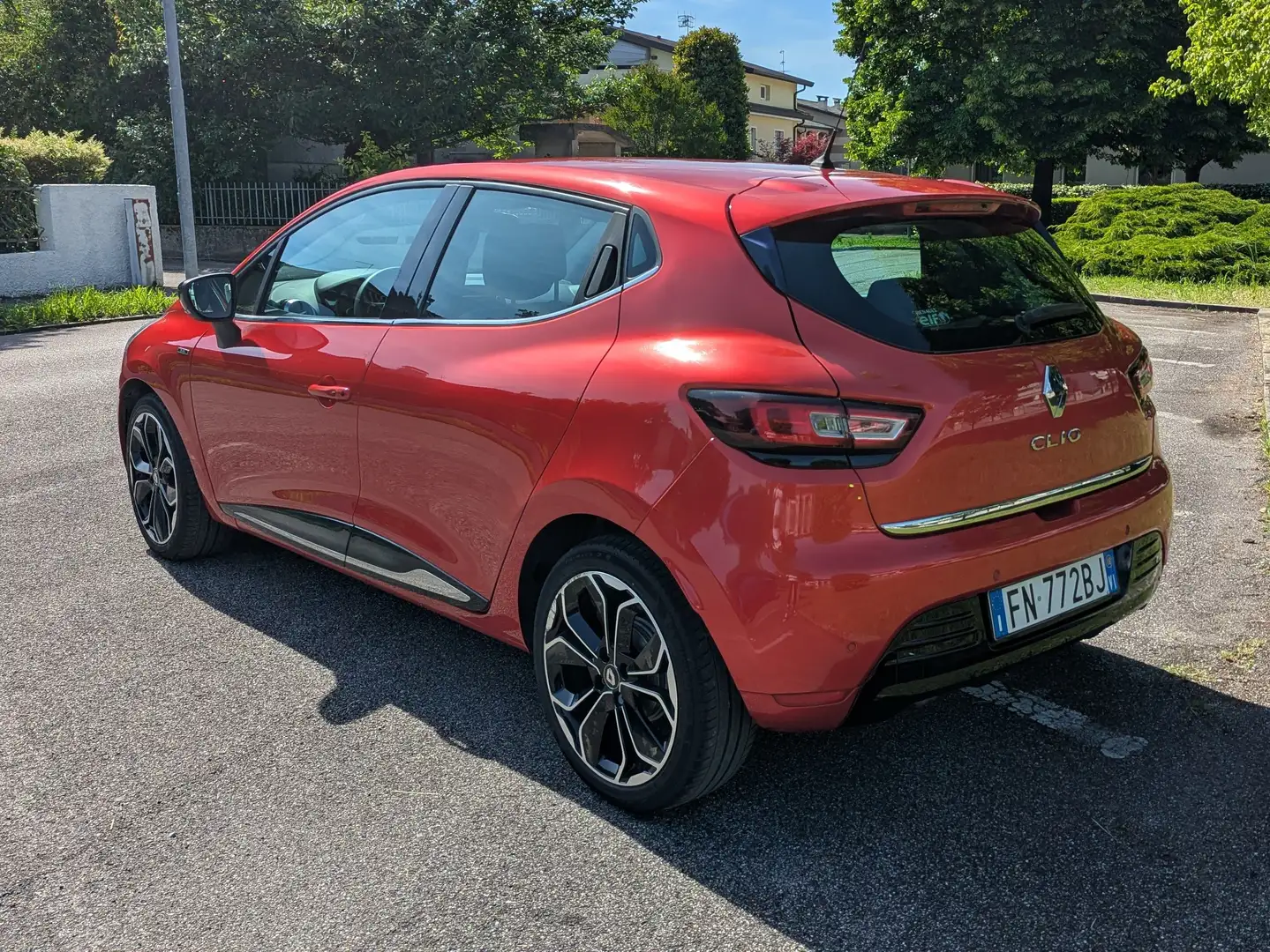 Renault Clio Clio IV 20170.9 tce energy Duel2 90cv Rosso - 2