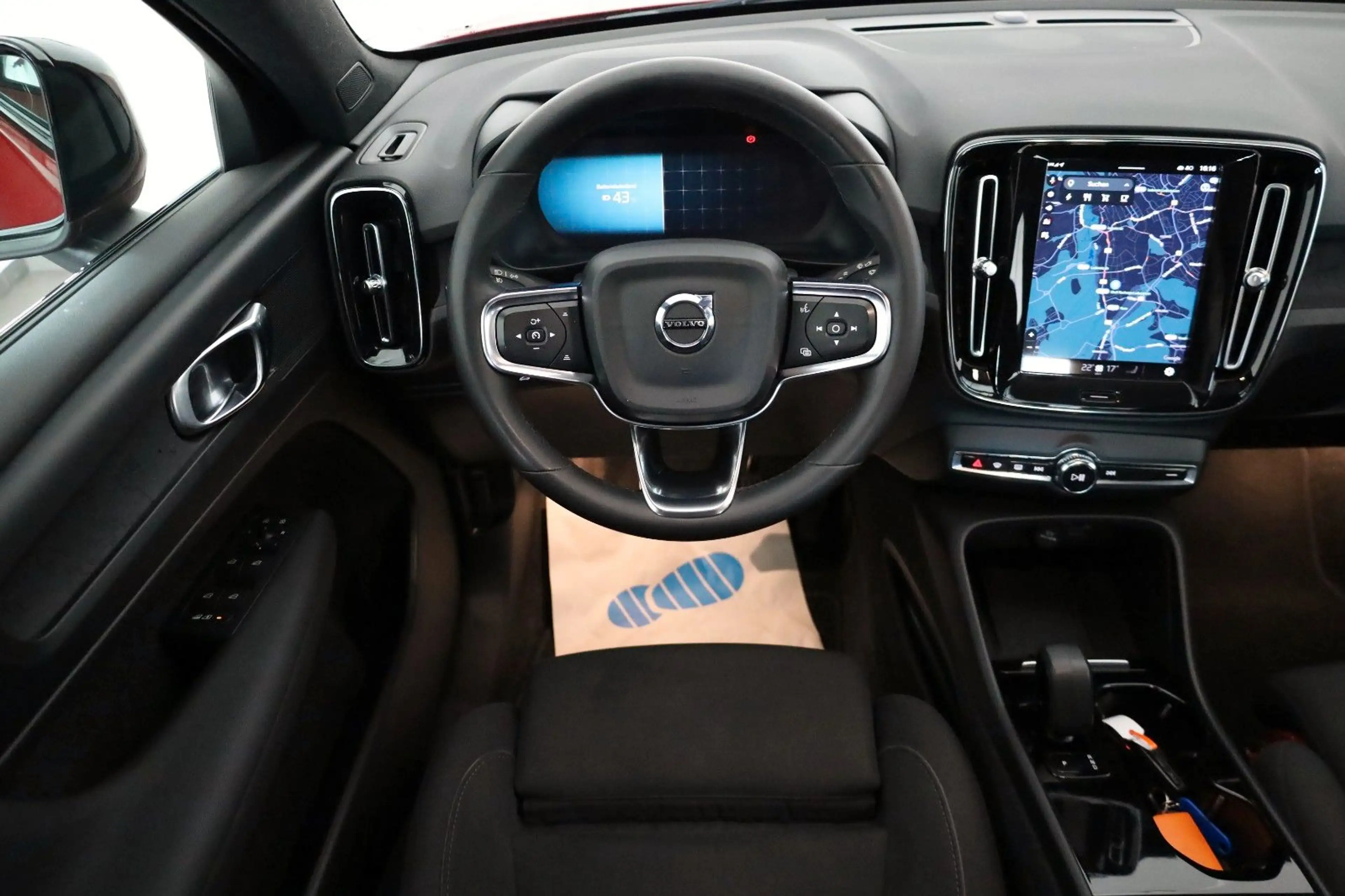 Volvo C40 Core Recharge,Navi,LED,SH,Kamera,Panorama — photo 11
