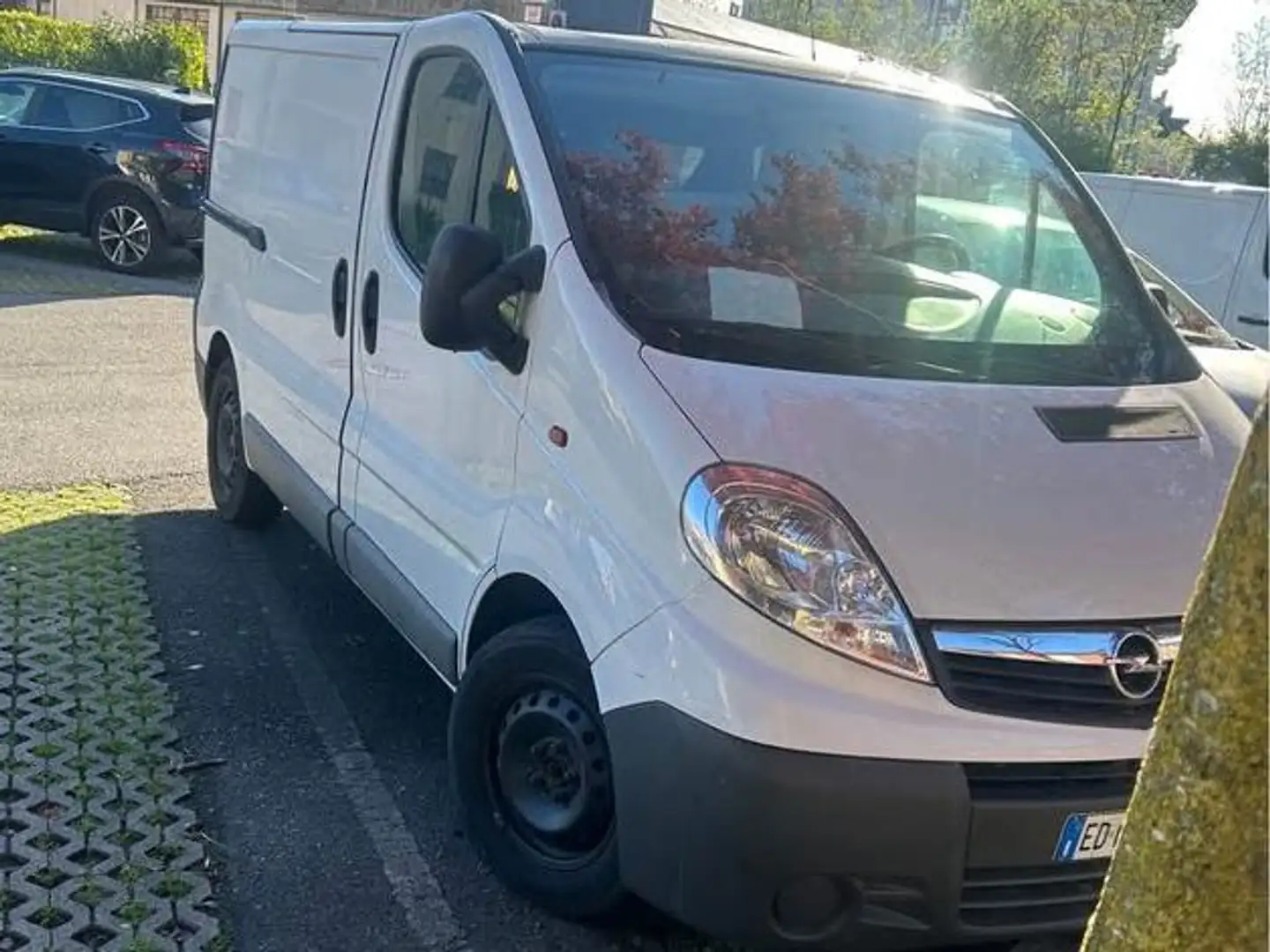 Opel Vivaro Autocarro Di Trasporto Furgone Bianco - 2