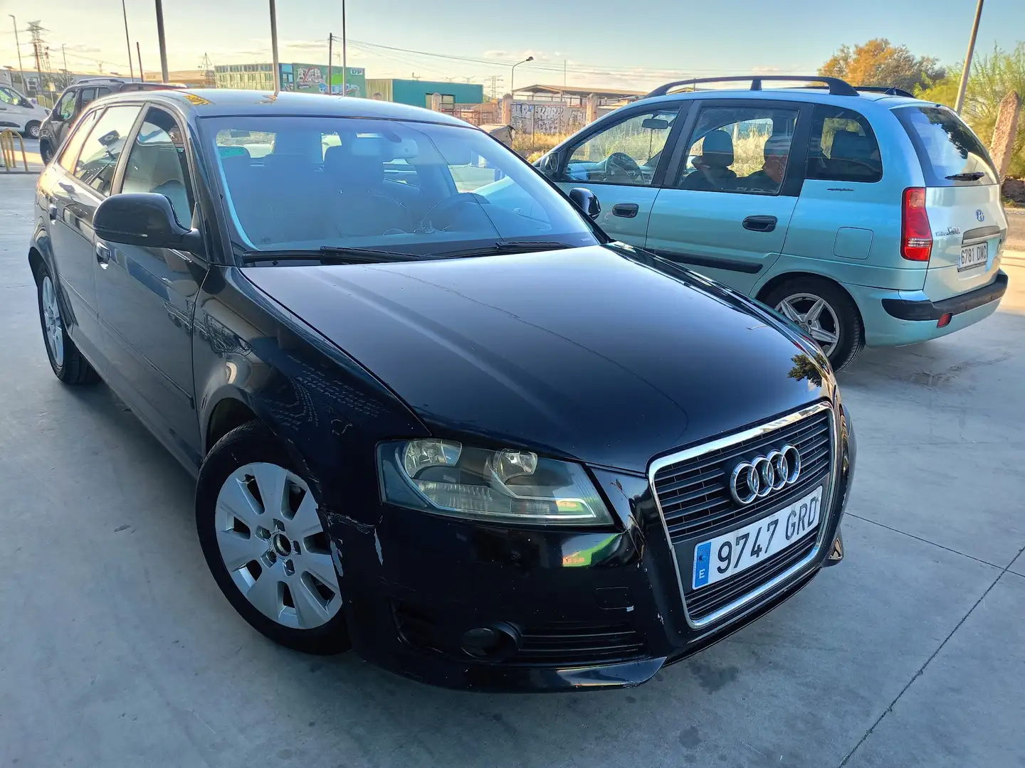 Audi A3 Sportback 1.9TDIe Ambiente DPF - 2