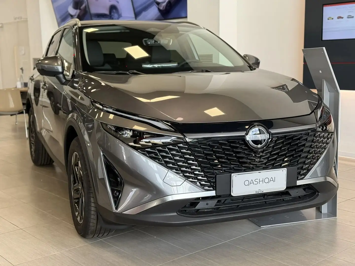 Nissan Qashqai Qashqai MHEV 158 CV Xtronic N-Connecta Grigio - 1
