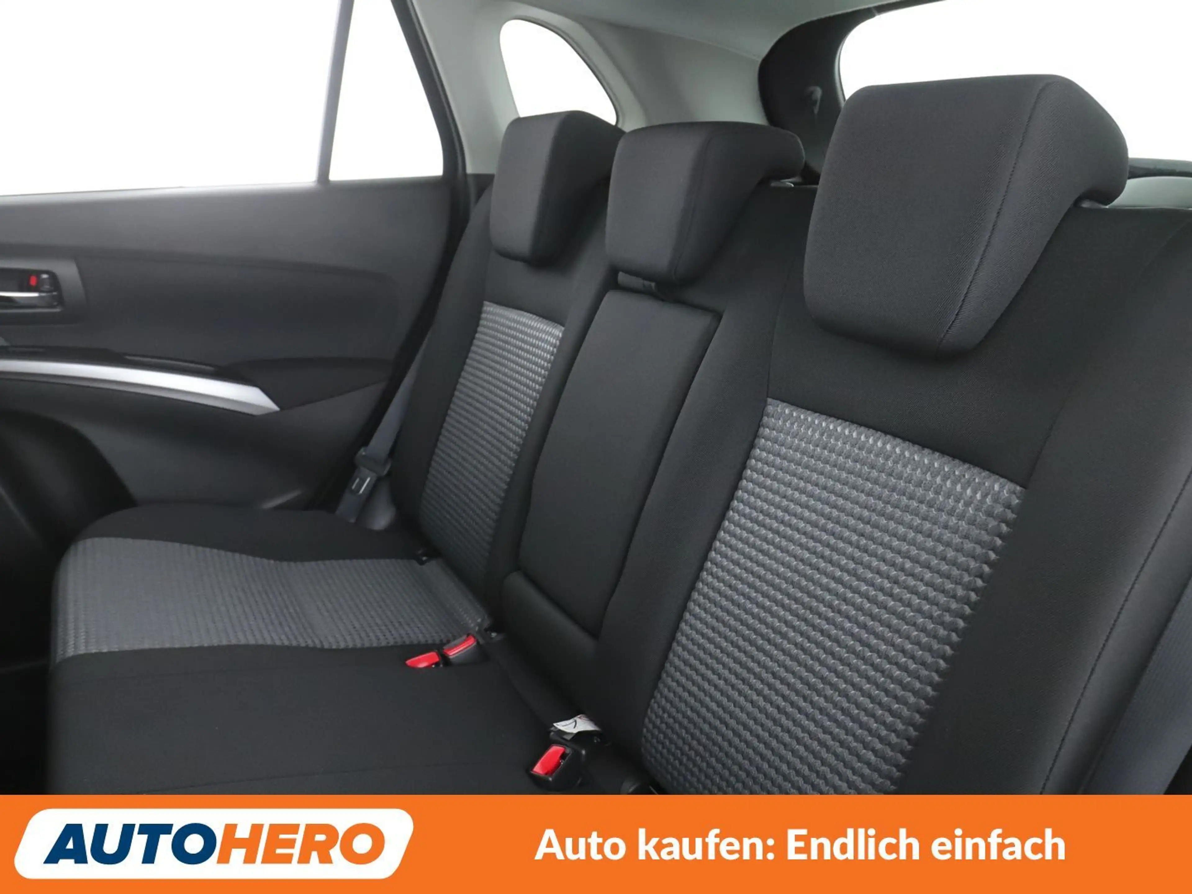Suzuki S-Cross 1.5 Dualjet Hybrid Comfort Aut.*ACC*CAM*SHZ*KLIMA* — photo 14