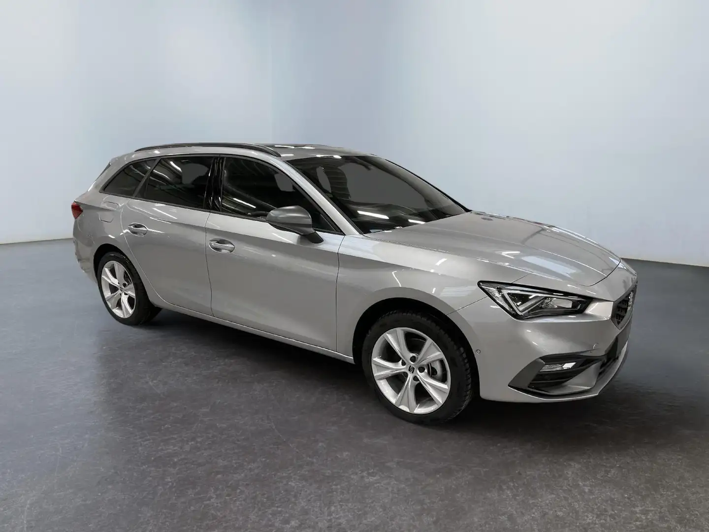 SEAT Leon Sportstourer FR 1.5 eTSI 150PS/110kW DSG7 2024 ... Schwarz - 2