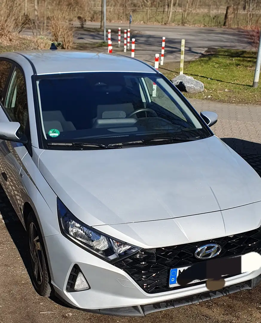 Hyundai i20 1.0+T-GDI+48V-Hybrid+DCT+Connect Silver - 1
