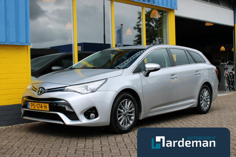 Toyota Avensis 1.8 VVT-i Executive Navi Camera