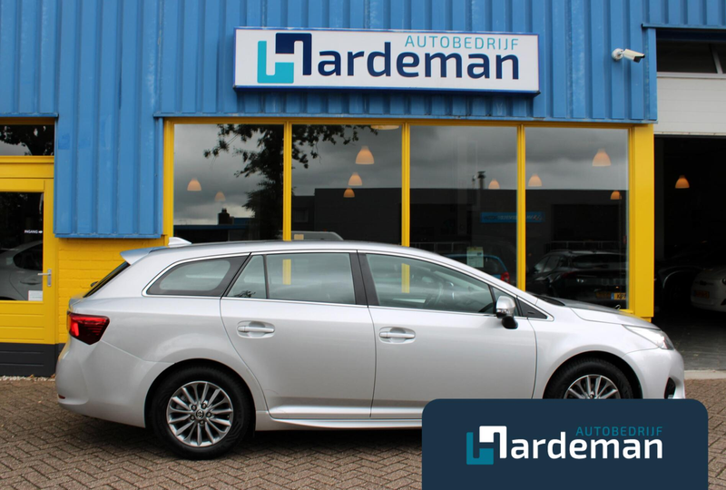 Toyota Avensis 1.8 VVT-i Executive Navi Camera — photo 5