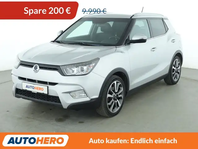 SsangYong Tivoli 1.6 Black+White 4x2 *CAM*SHZ*