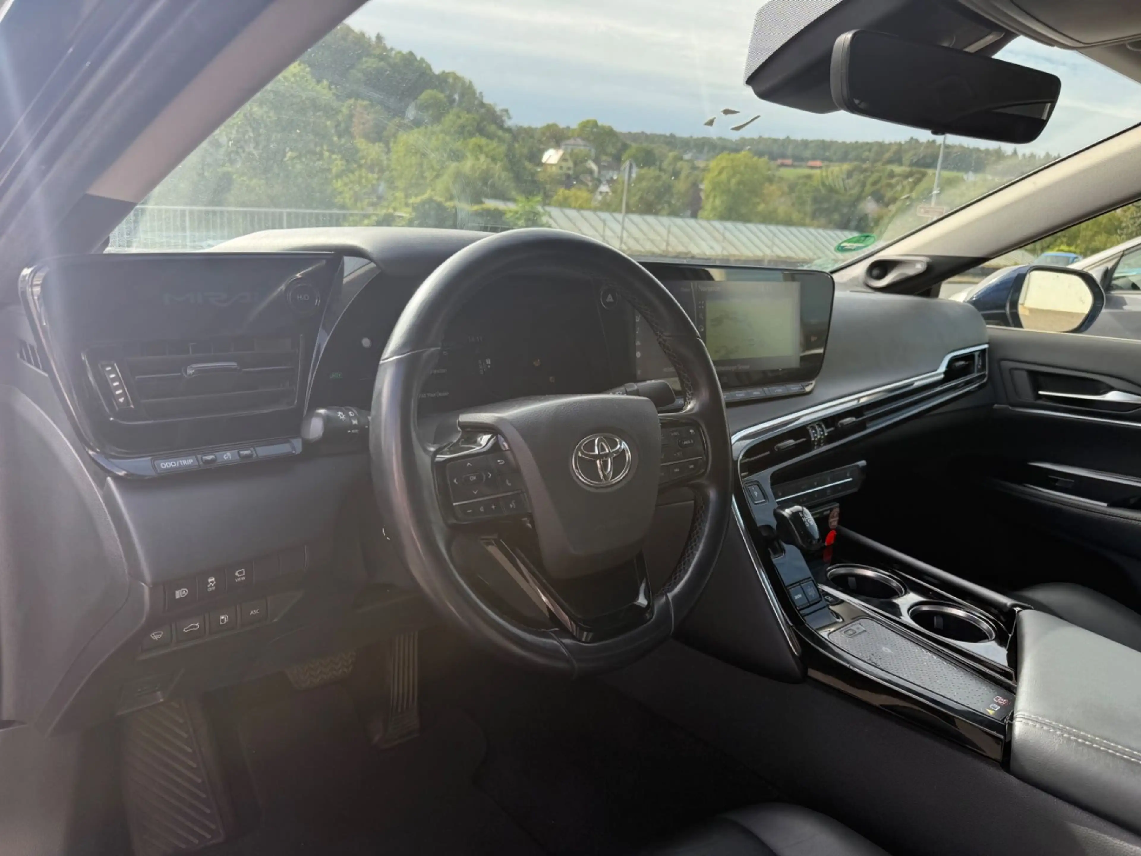 Toyota Mirai Executive Wasserstoff Navi Tempomat 360° — photo 7