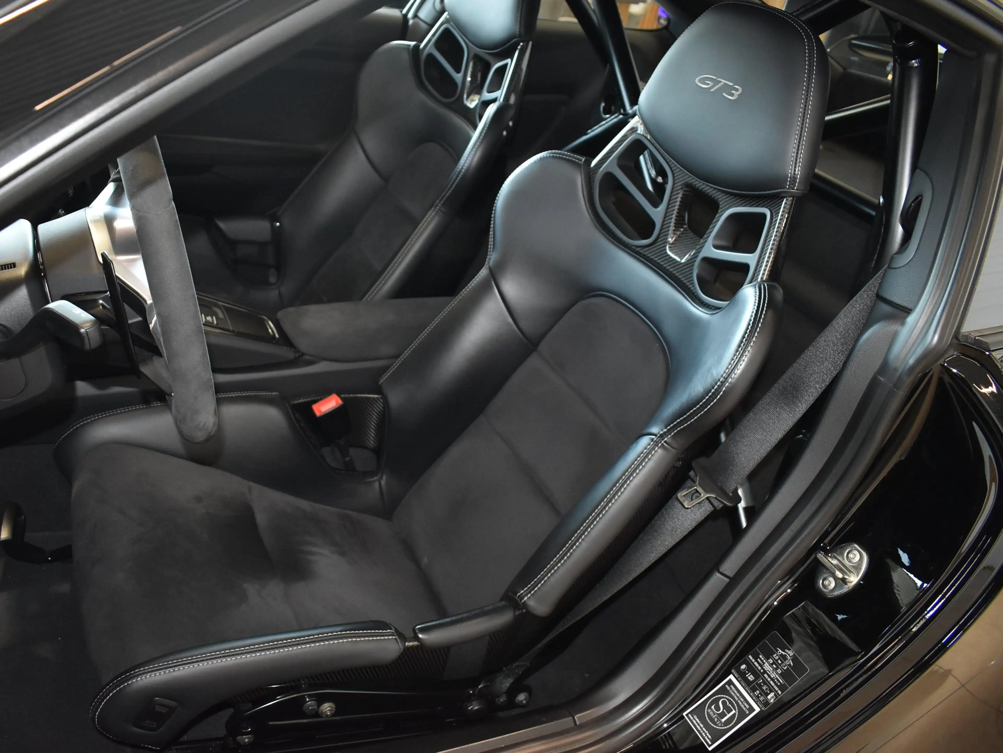 Porsche 911 GT3// Clubsport// 918 Schalensitze// Approved — photo 18
