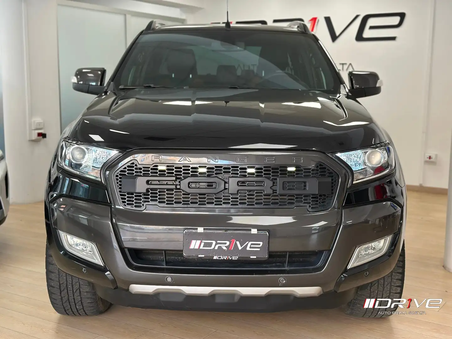 Ford Ranger Ranger 3.2 TDCi aut. DC Wildtrak 5pt. Noir - 2