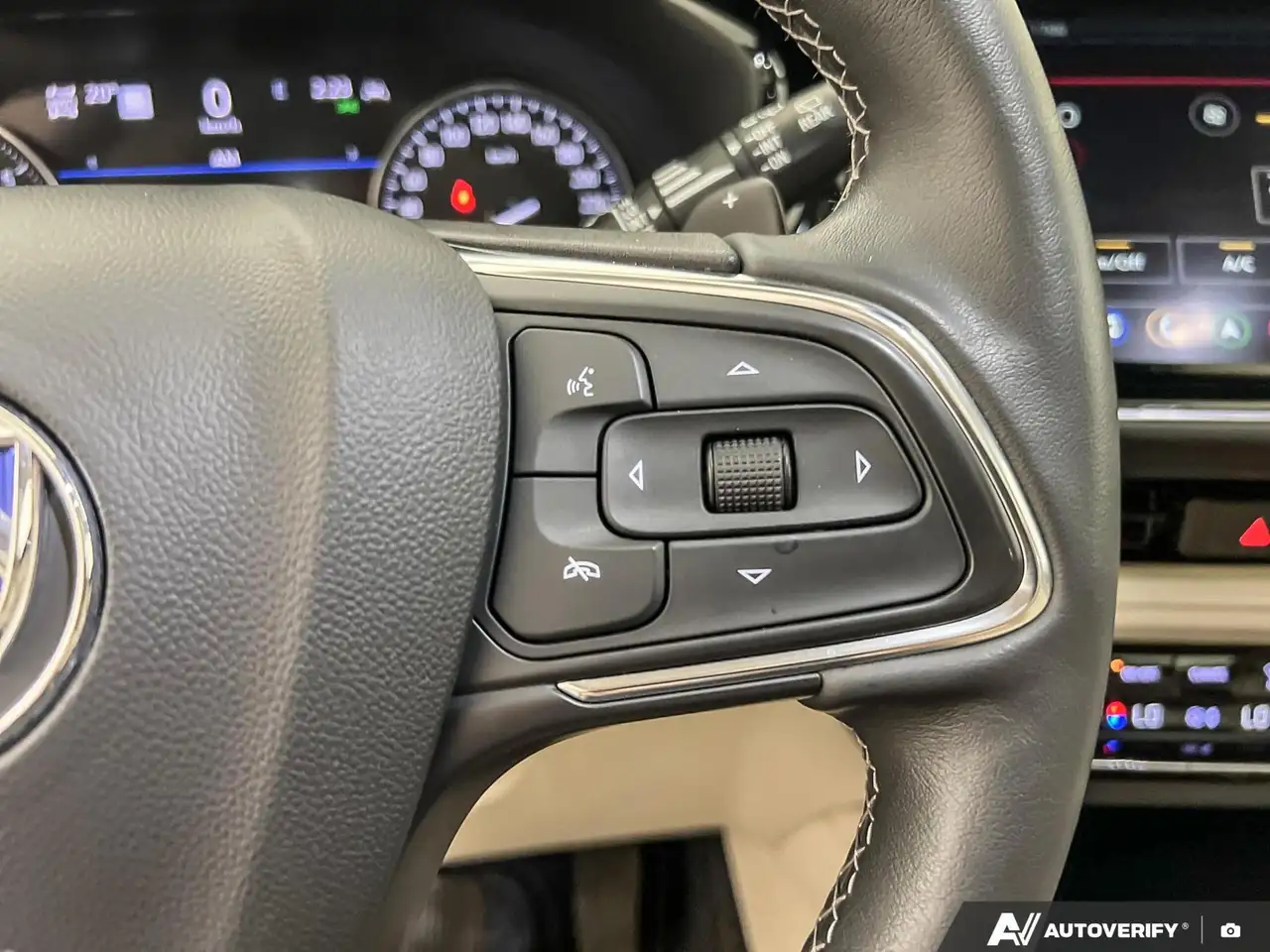 Buick Envision снимка Buick Envision