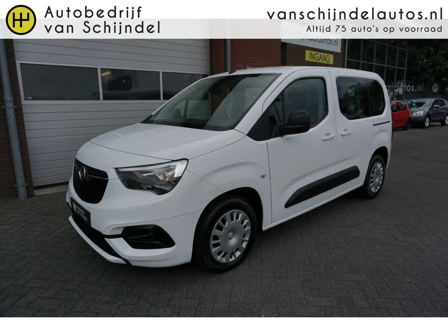 Opel Combo Life 1.2 Turbo 5 PERSOONS - NAVI - PARKEERSENSOREN - AP Wit - 1