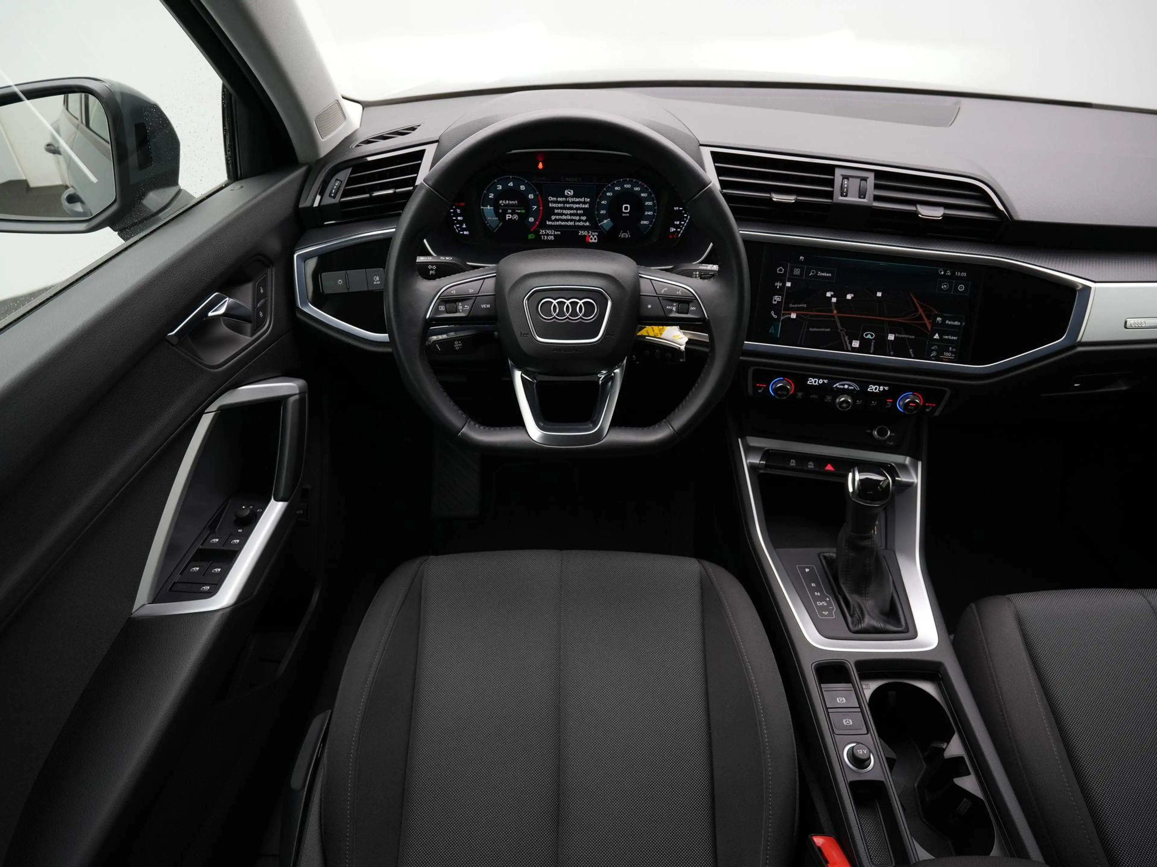 Audi Q3 35 TFSI 150pk Pro Line DSG | Navigatiesysteem | El — photo 7