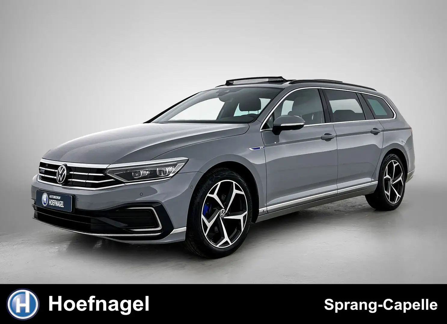 Volkswagen Passat Variant 1.4 TSI PHEV GTE | Schuifdak | Trekhaak | Camera | Grau - 1