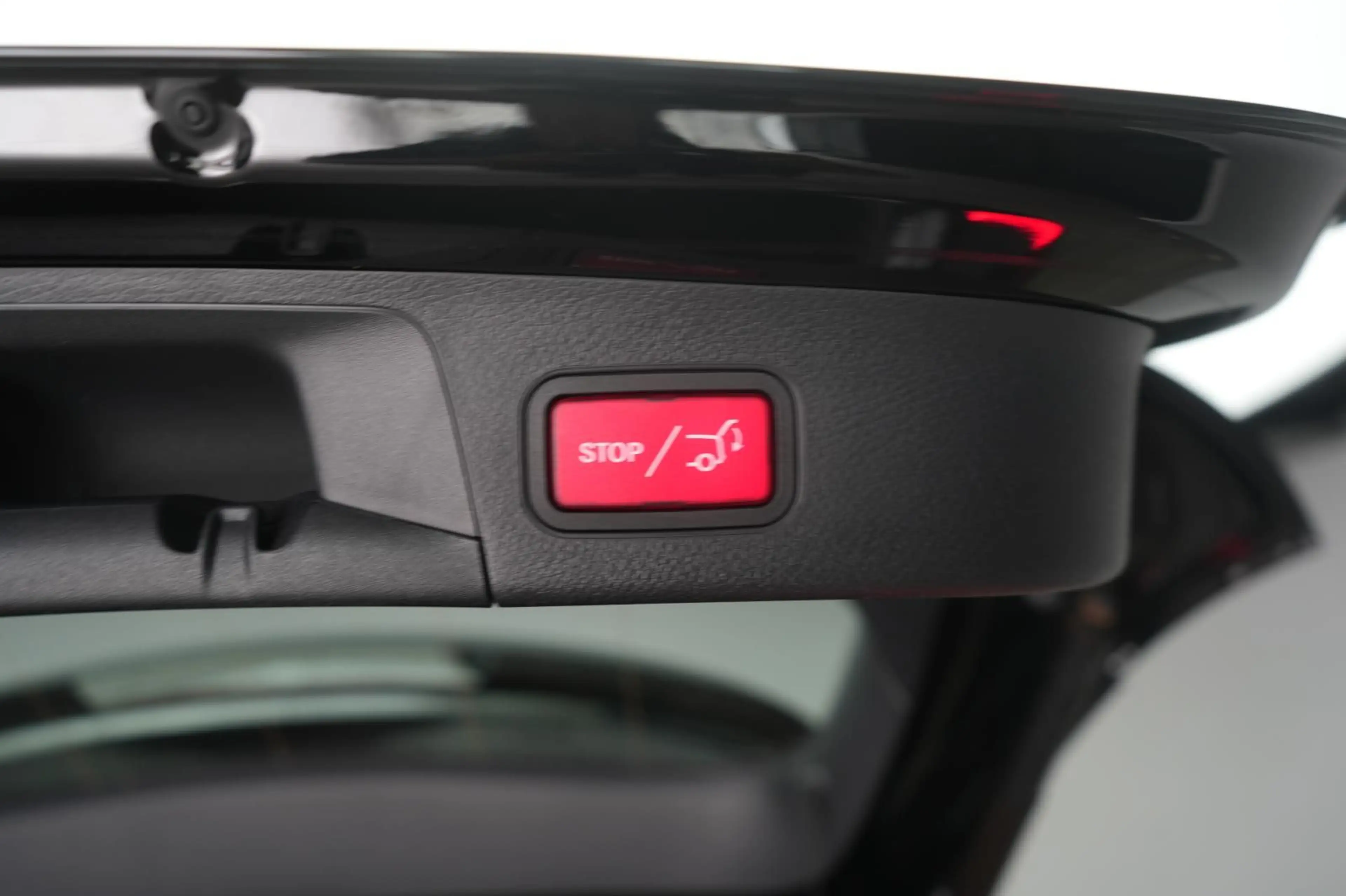 Mercedes-Benz GLA 220 d 8G-DCT Progressive AHK/Kamera/LED/Navi — photo 8