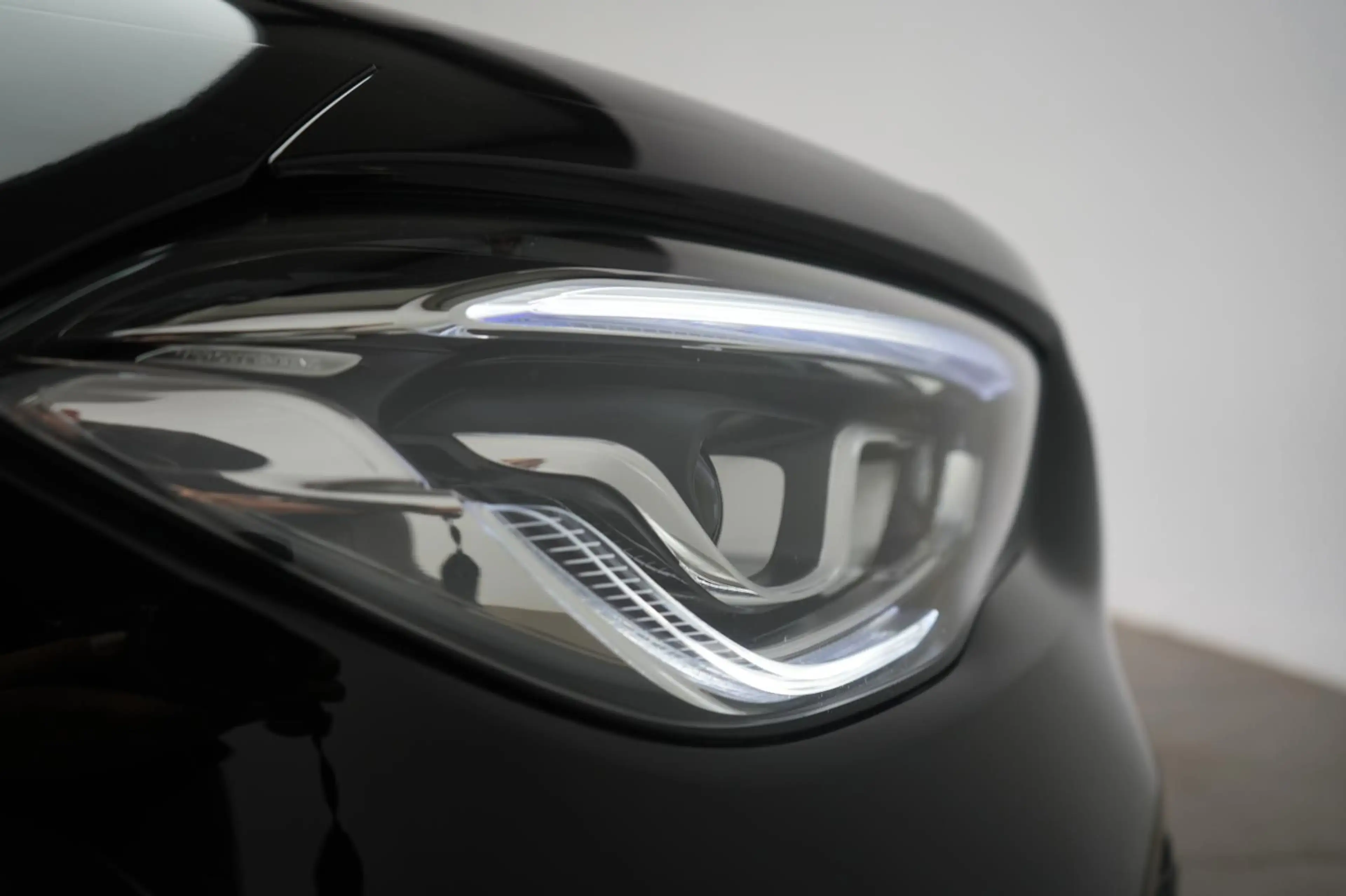 Mercedes-Benz GLA 220 d 8G-DCT Progressive AHK/Kamera/LED/Navi — photo 11