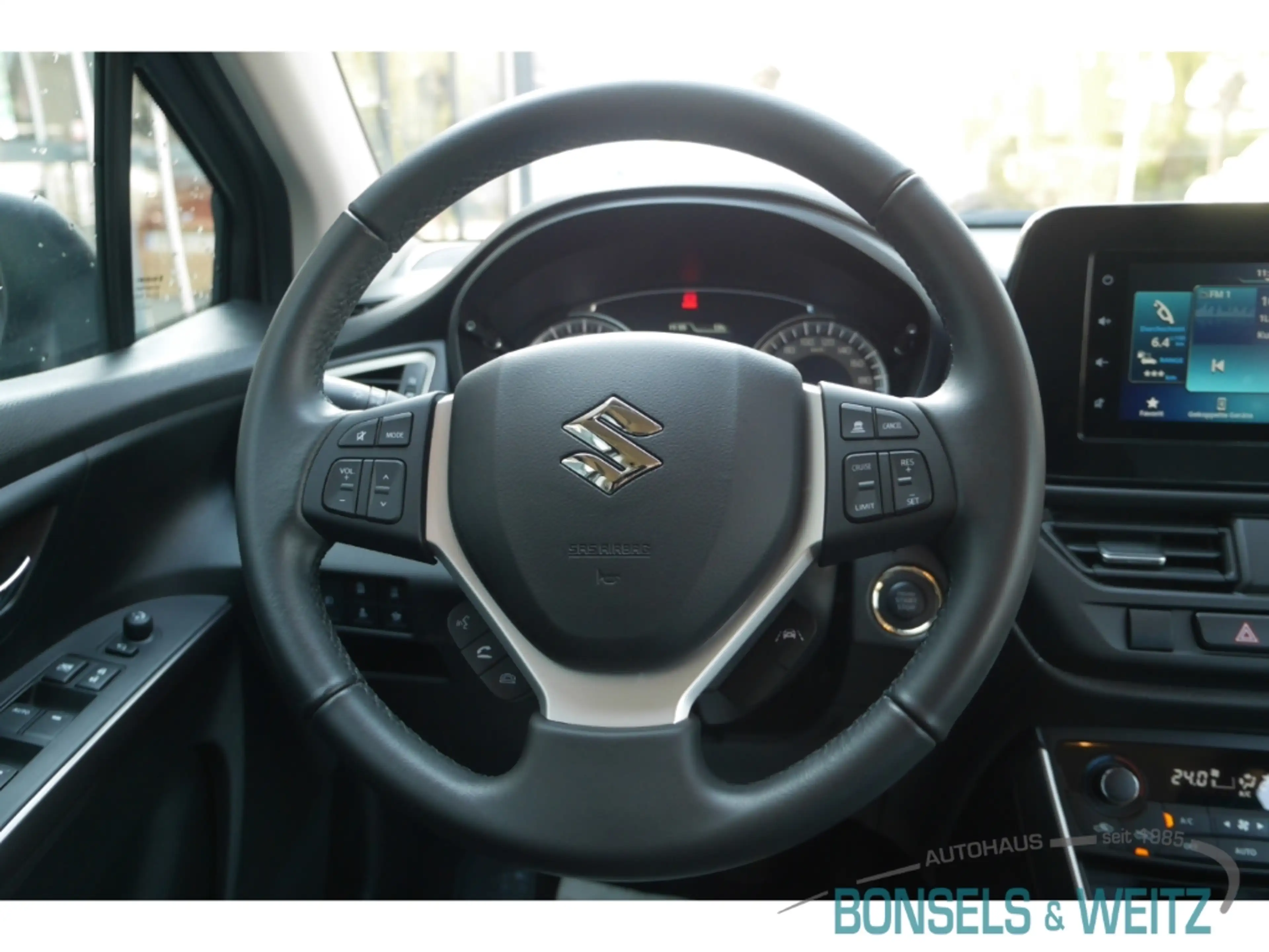 Suzuki SX4 S-Cross 1.4 COMFORT HYBRID LED Apple CarPlay Android Auto — photo 9