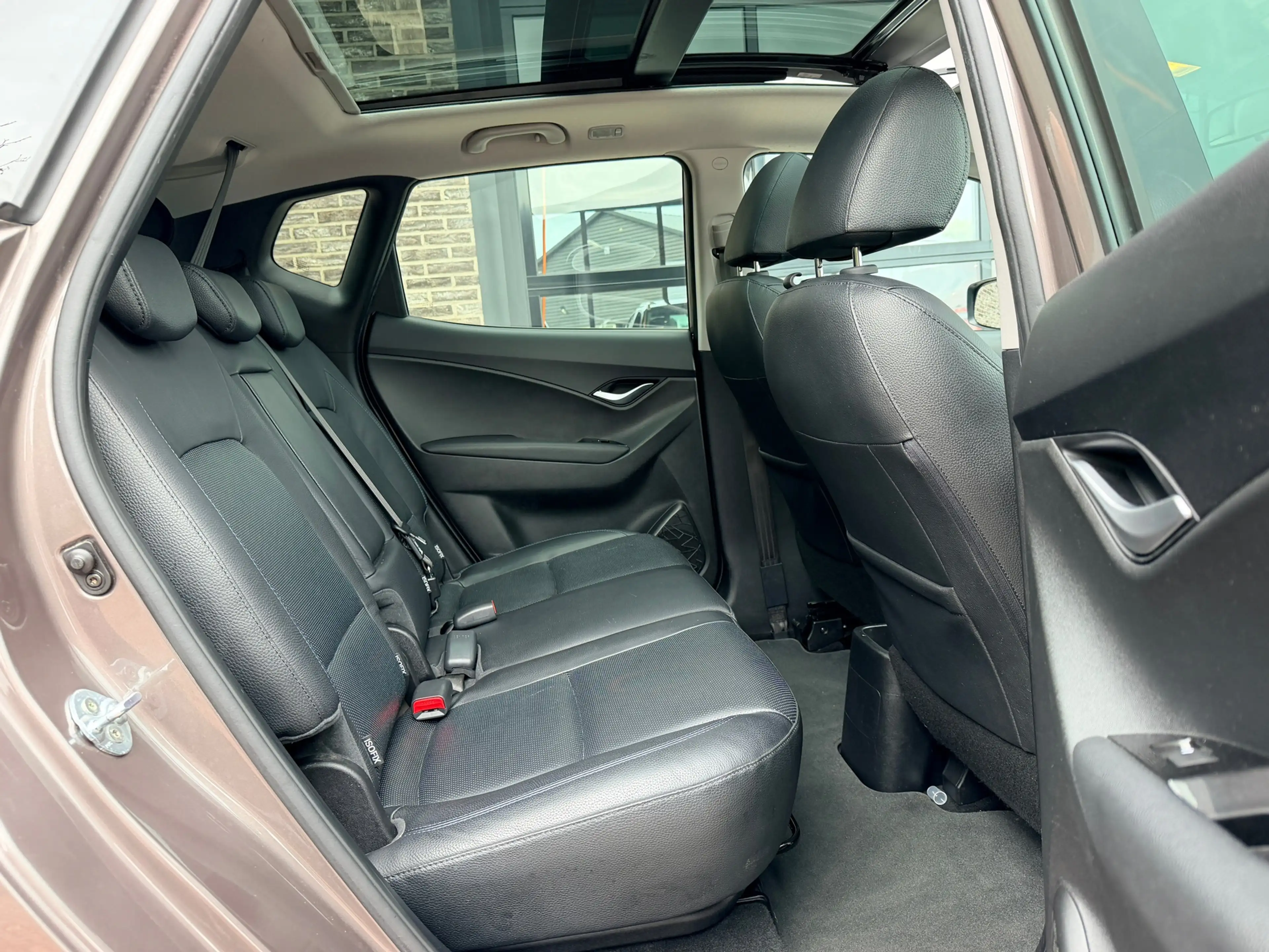 Hyundai iX20 1.6i i-Catcher | Schuif/Kantel dak | Leer | Navi | — photo 14