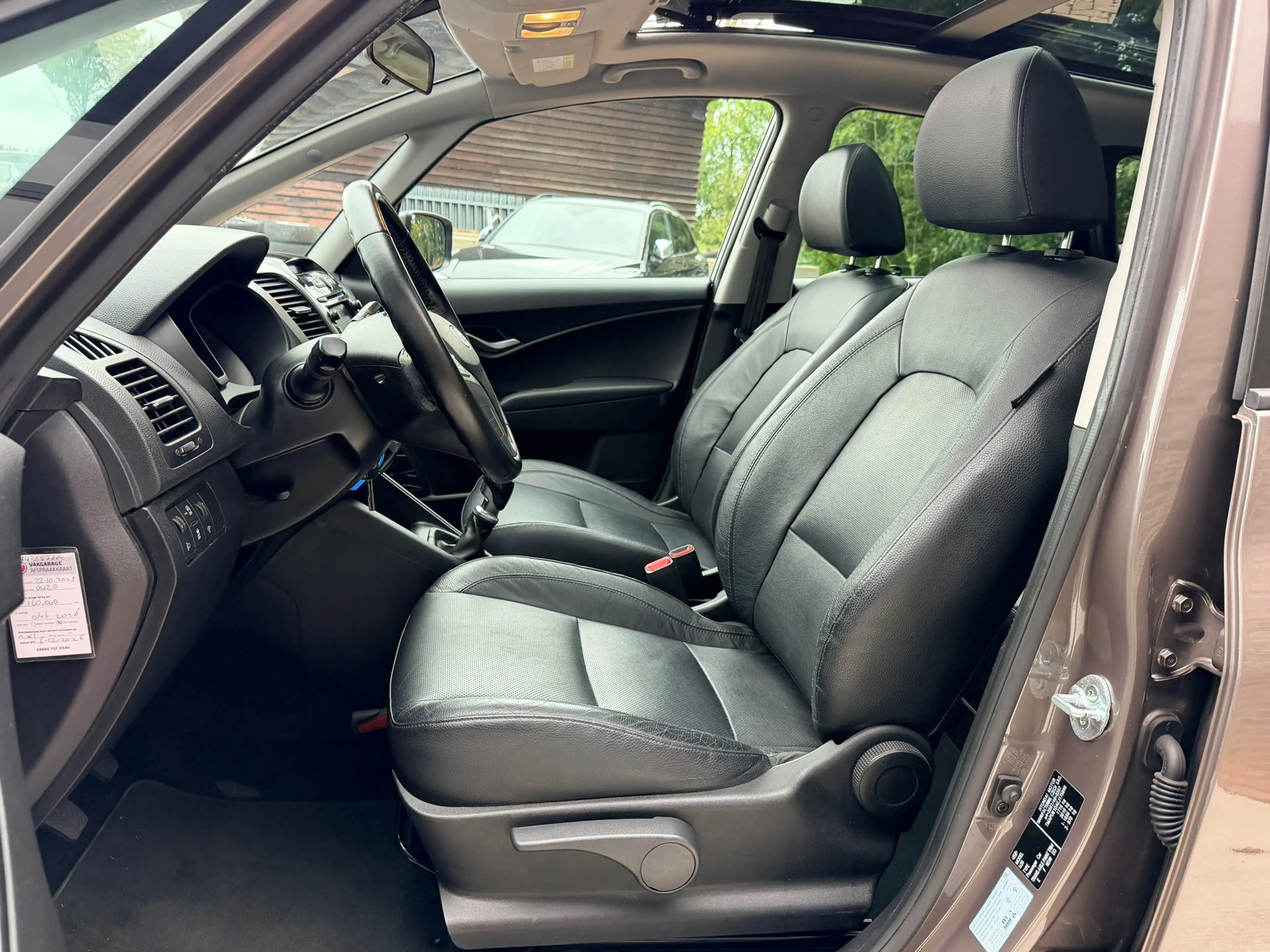 Hyundai iX20 1.6i i-Catcher | Schuif/Kantel dak | Leer | Navi | — photo 4