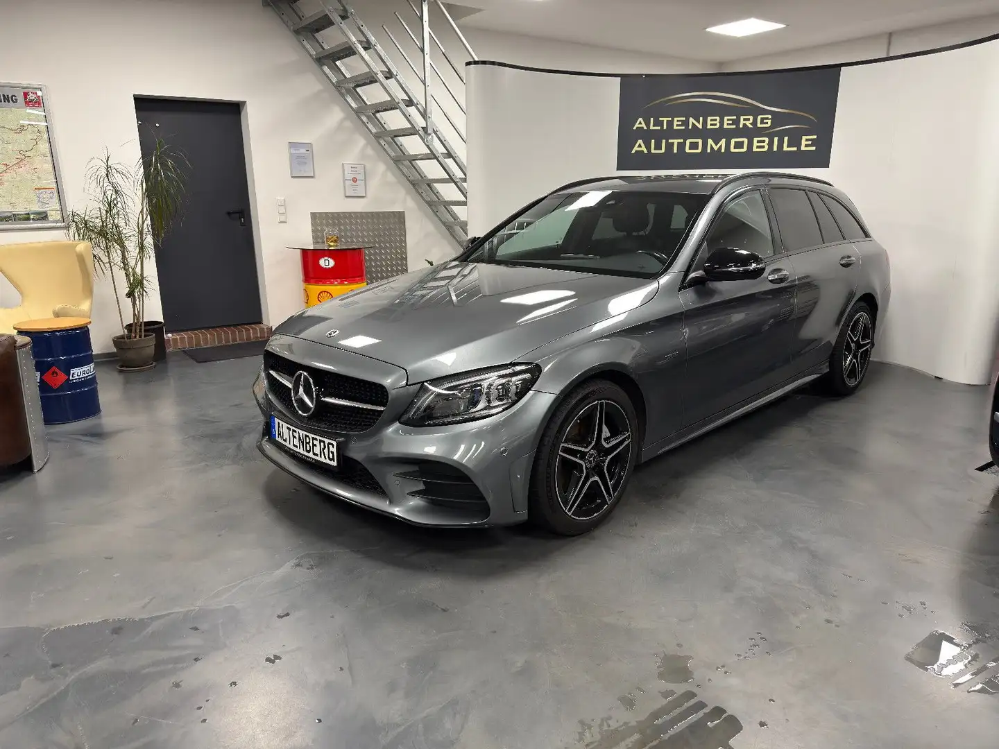 Mercedes-Benz C 220 220 T d Night Edition Kam. Multibeam ACC CarPlay Grau - 2