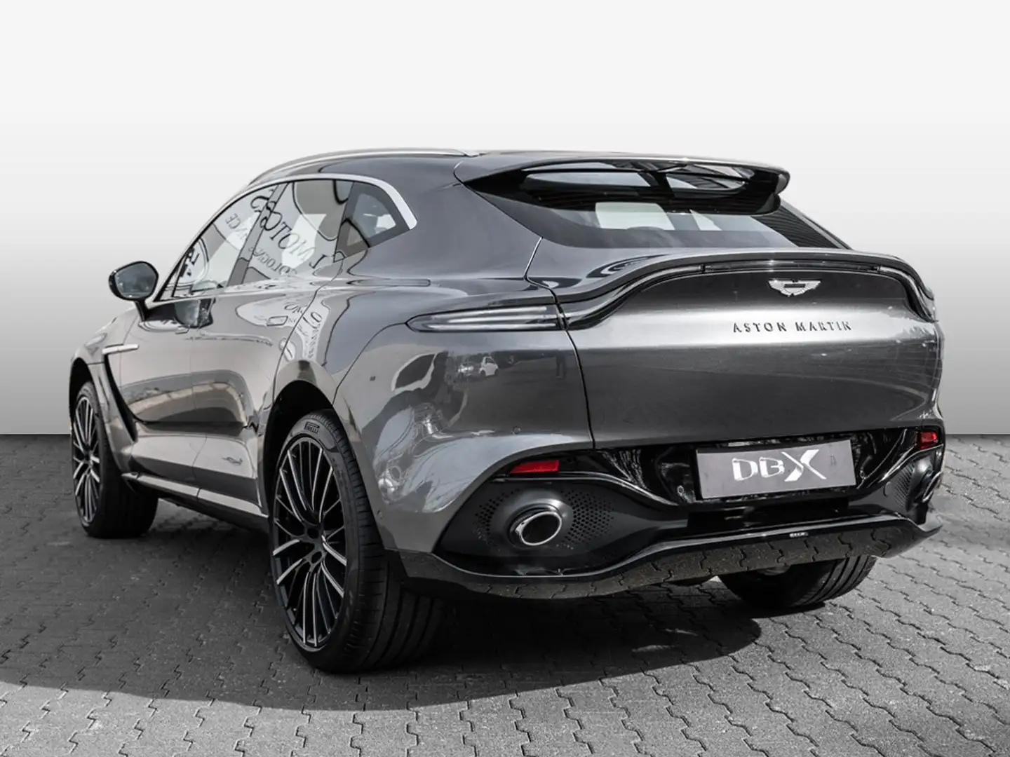 Aston Martin DBX Magnetic Silver Argent - 2