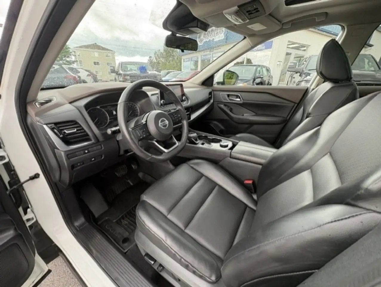 Nissan Rogue fotografie Nissan Rogue