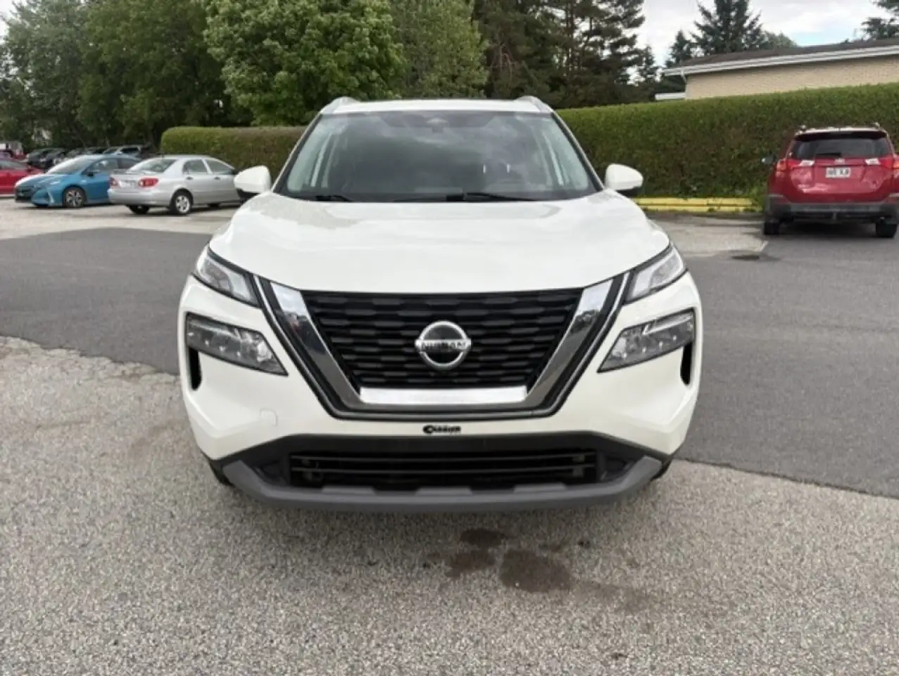Nissan Rogue fotografie Nissan Rogue
