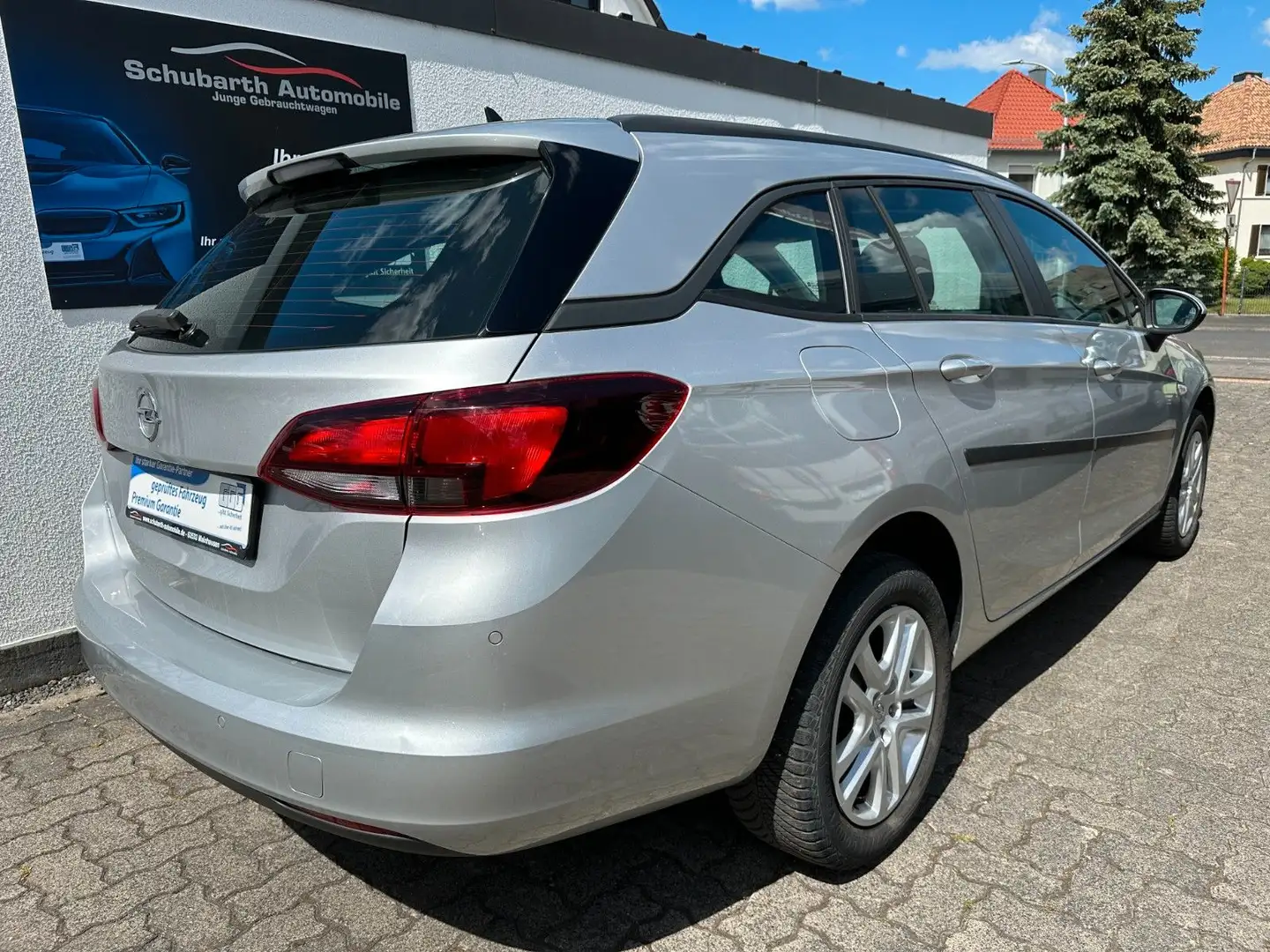 Opel Astra K ST Edition 1,4 Erdgas CNG Klima Navi PDC Tempoma Zilver - 2