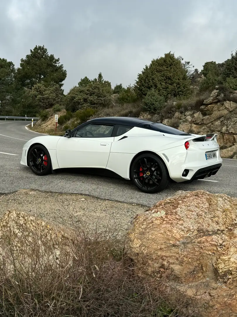 Lotus Evora 400 - 2