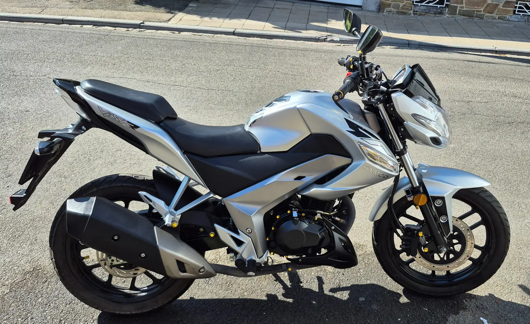 Kymco Visar 125i Silber - 2
