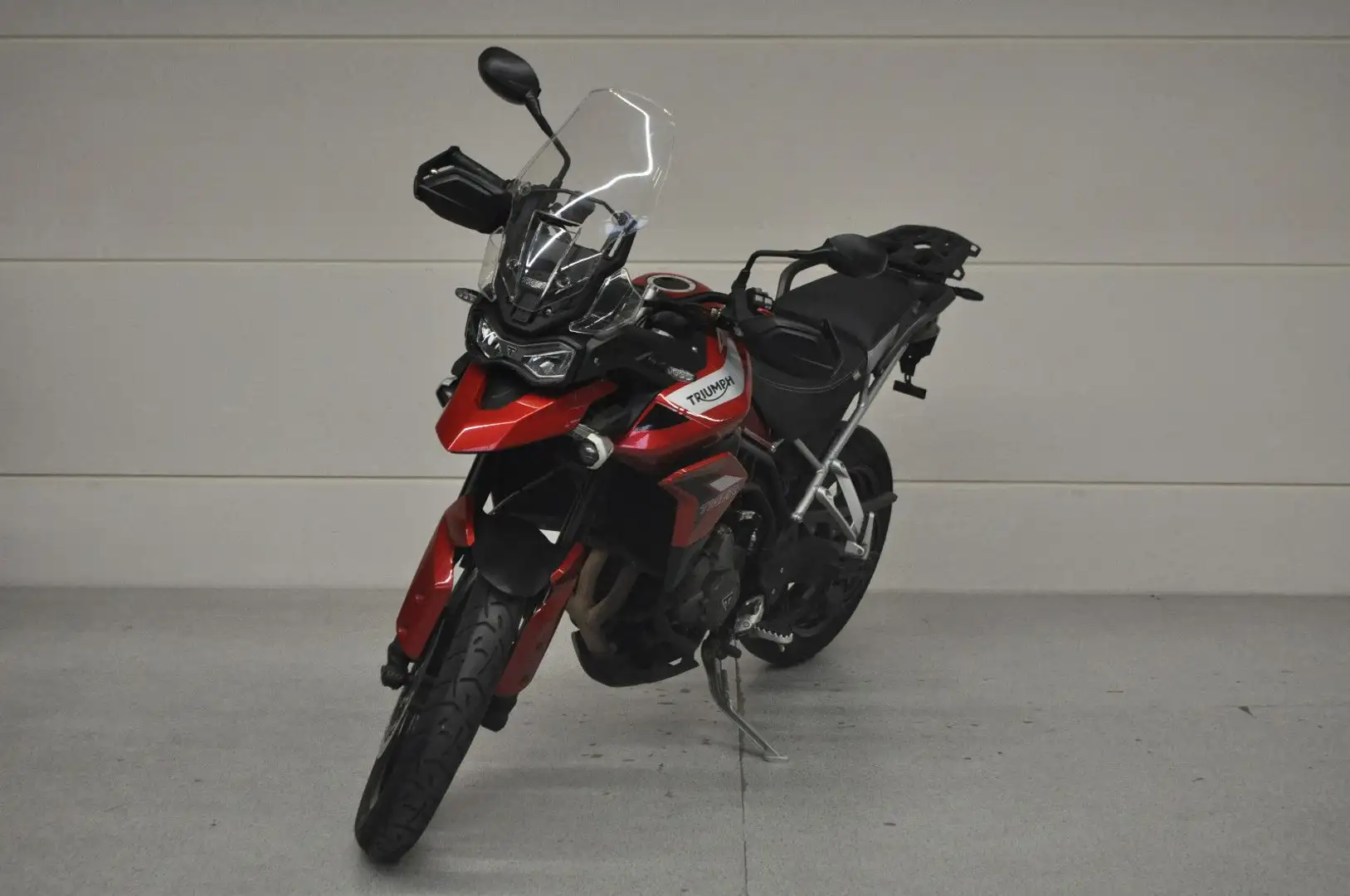 Triumph Tiger 900 GT Pro Rojo - 2