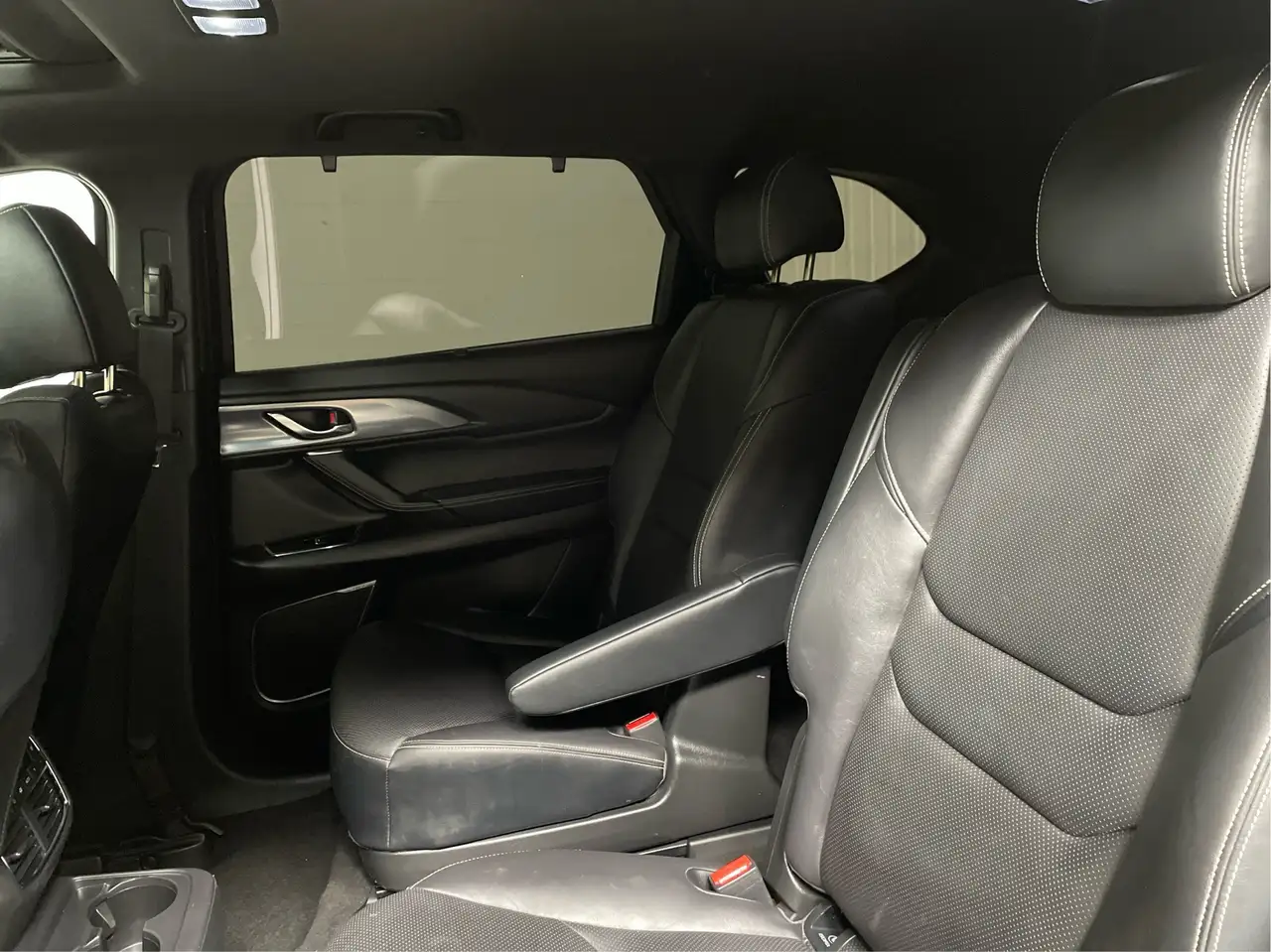 Mazda CX-9 photo Mazda CX-9