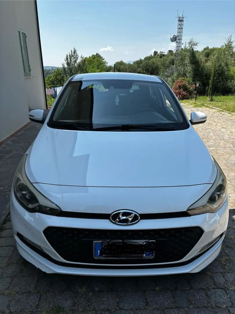 Hyundai i20 comfort - 1