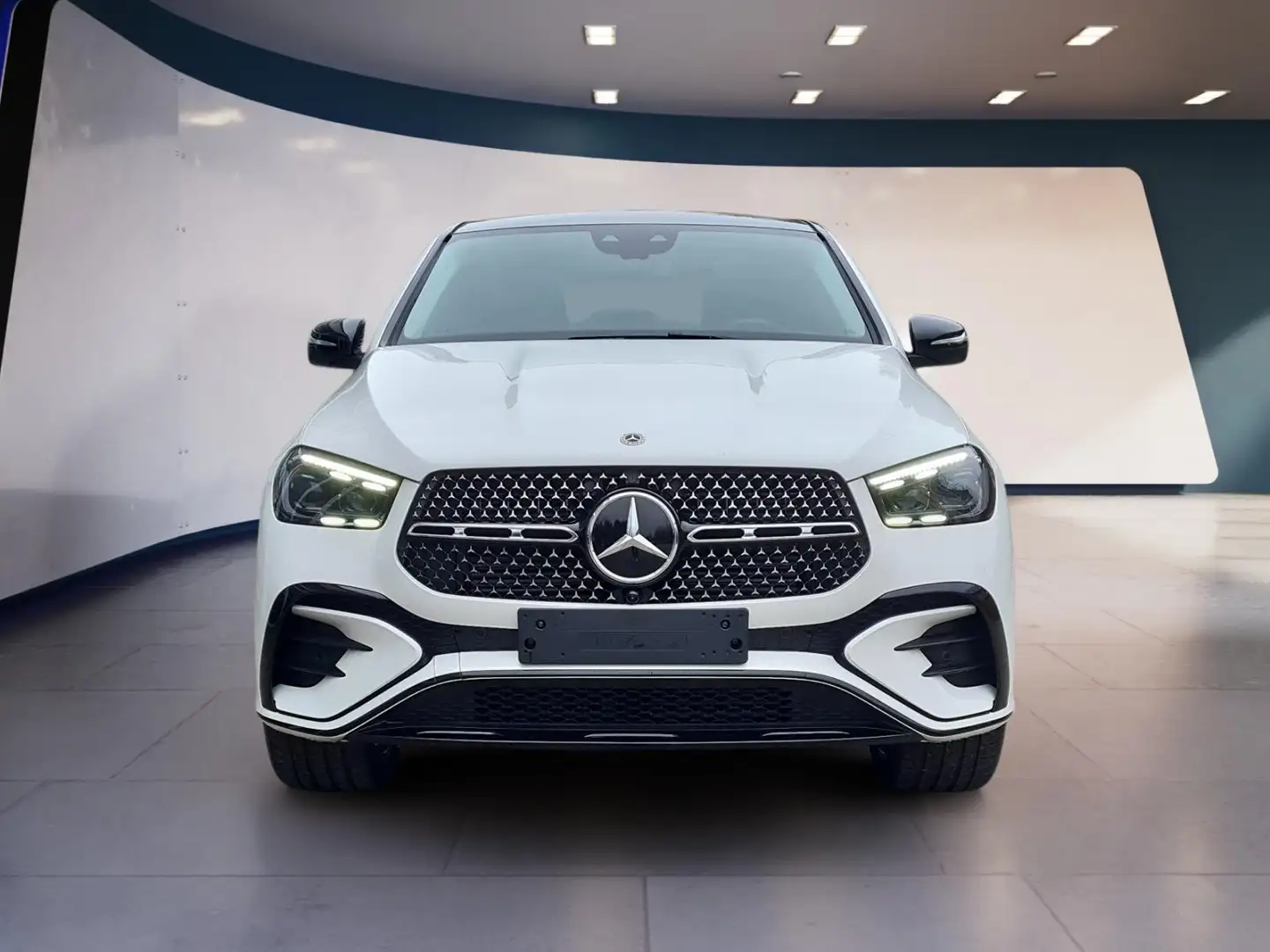 Mercedes-Benz GLE 450 d 4Matic Coupe (167.333) AMG AHK SitzKlima Pano... Weiß - 2