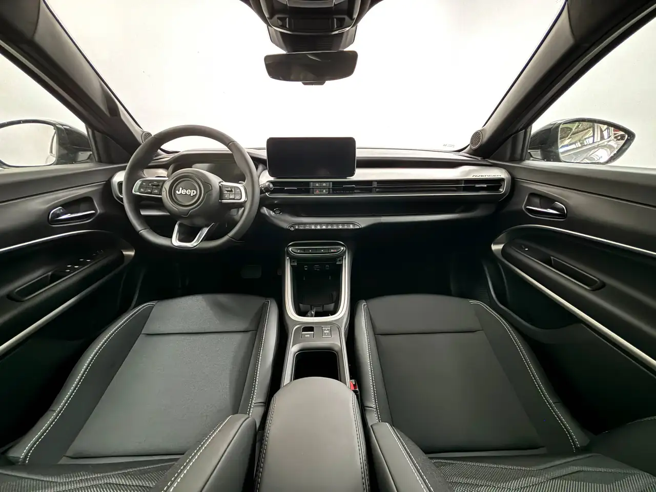Jeep Avenger 2026 — фото 10