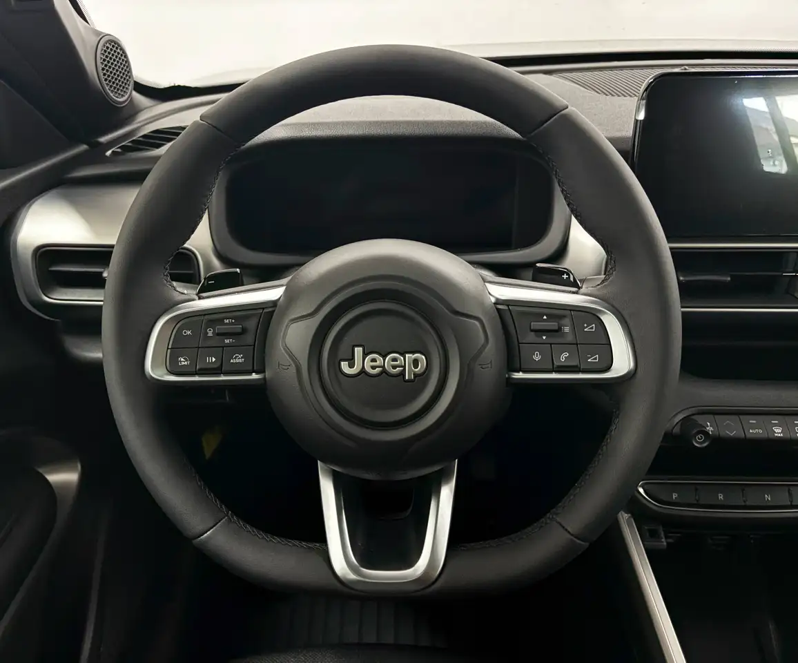 Jeep Avenger 2026 — фото 12