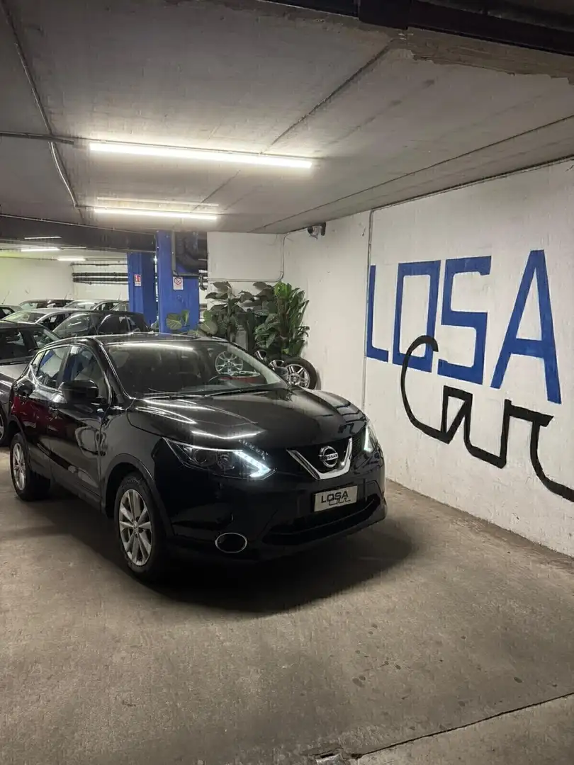 Nissan Qashqai Qashqai 1.2 DIG-T Tekna Schwarz - 1