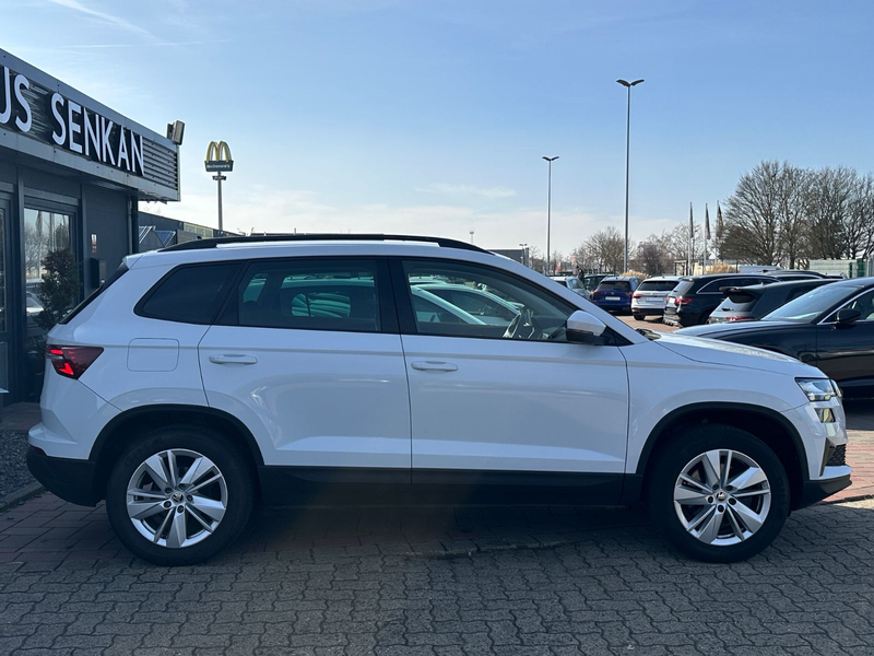 Skoda Karoq 2.0 TDI DSG 4x4 Drive*VIRTUAL*LED*AHK*ACC* — photo 8